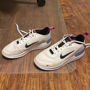 Nike white sneakers size 6